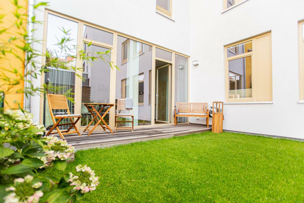 Eckhof Domizil - Grosszuegige Ferienwohnung Mit Kleinem Garten In Der Altstadt Von غوتا المظهر الخارجي الصورة